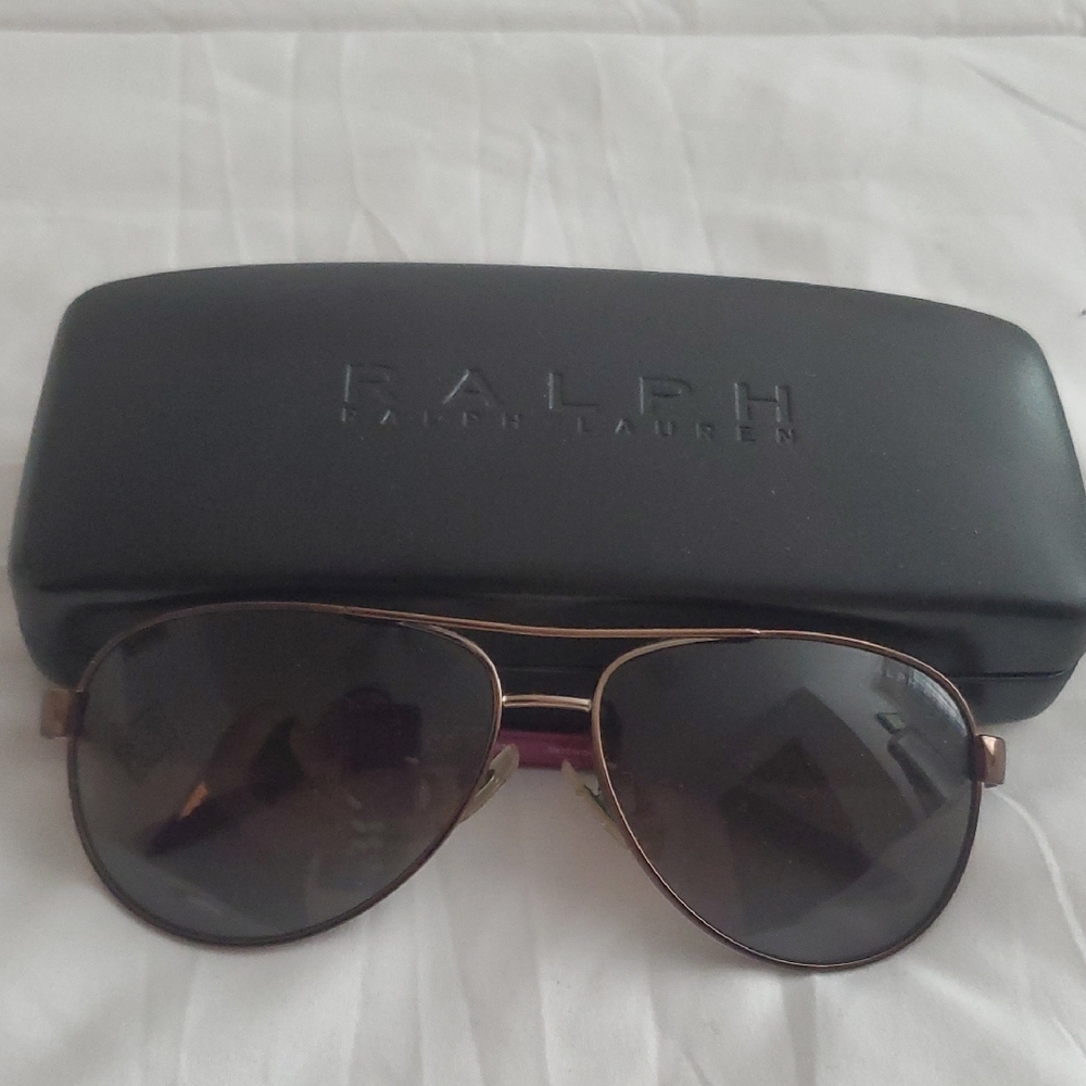 Ralph Lauren Men's Sunglasses - Gold Frame with Black Lenses - Picture 5 of 7